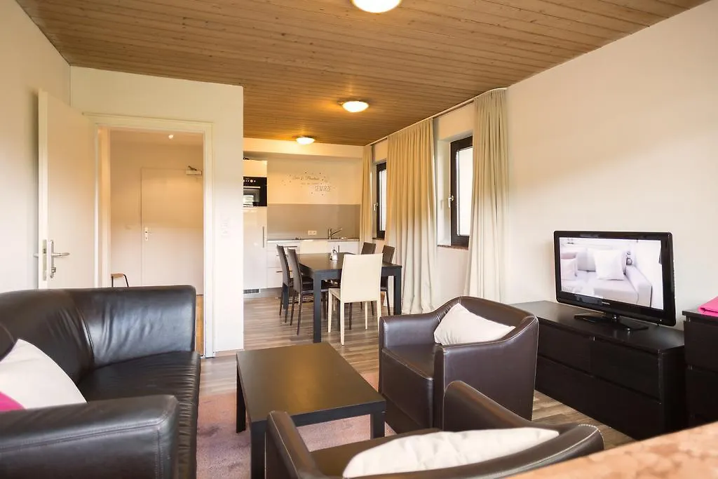 Hotel Garni Roemerhof Innsbruck 4*,  Austria