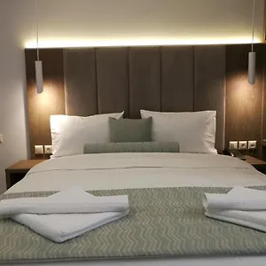 https://4-you-family.hotelschalkidiki.net