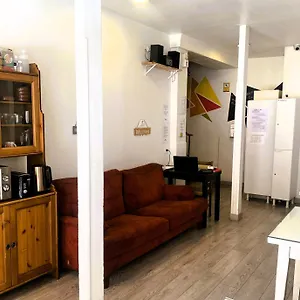 https://alberg-rossell.andorra-la-vella-hotels.net